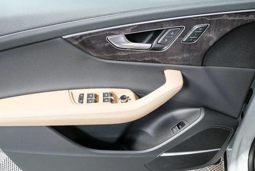 2026 Audi Q8 55 Prestige