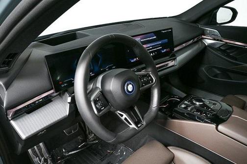 2024 BMW i5 eDrive40