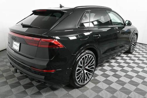 2025 Audi SQ8 4.0T Premium Plus