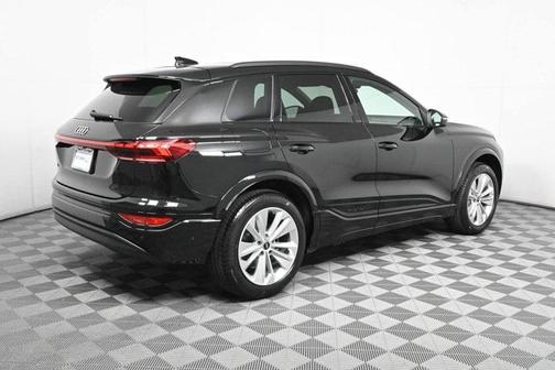 2025 Audi Q6 e-tron Premium