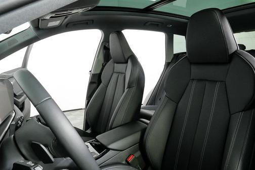 2025 Audi Q6 e-tron Prestige quattro