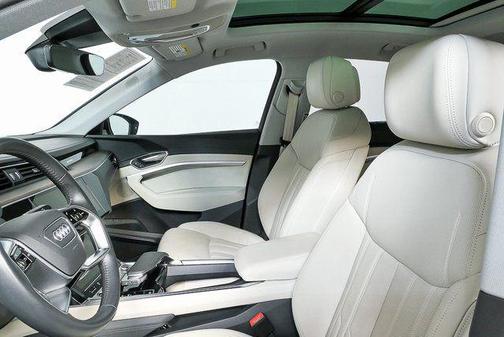 2021 Audi e-tron Sportback Prestige