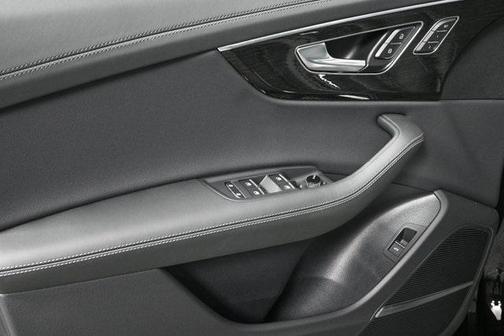 2025 Audi Q8 55 Prestige