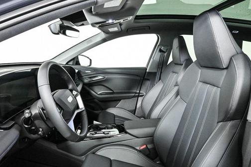 2025 Audi Q6 e-tron Premium Plus quattro