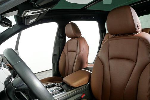 2023 Audi Q7 45 Premium