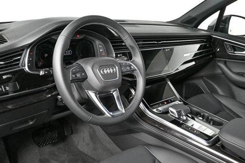 2026 Audi Q7 55 Premium Plus