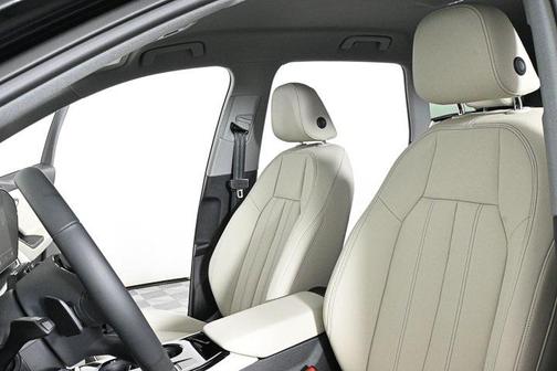 2025 Audi Q6 e-tron Premium