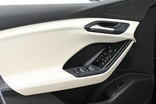 2025 Audi Q6 e-tron Premium