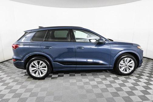 2025 Audi Q6 e-tron Premium