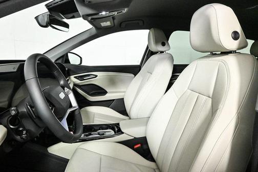 2025 Audi Q6 e-tron Premium