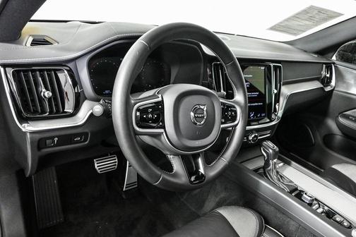 2021 Volvo V60 T5 R-Design