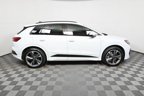 2024 Audi Q4 e-tron Prestige 55 quattro