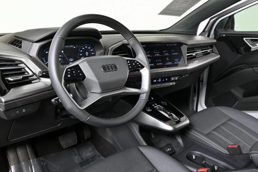 2024 Audi Q4 e-tron Prestige 55 quattro