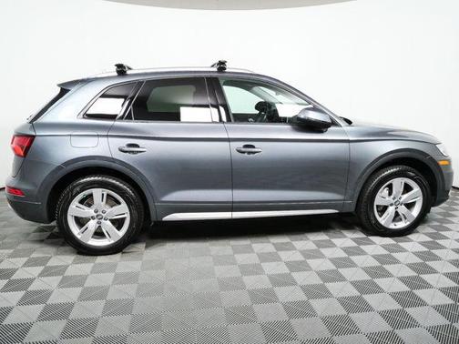 Monsoon Gray Metallic 2018 Audi Q5 2.0T Premium