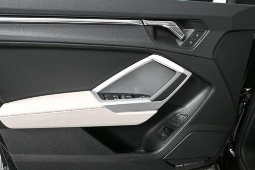 2025 Audi Q3 45 S line Premium Plus
