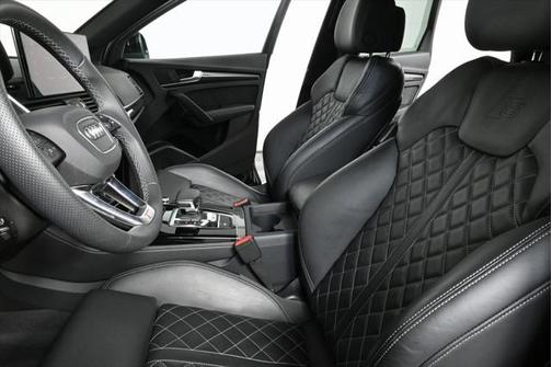 2024 Audi SQ5 3.0T Premium Plus