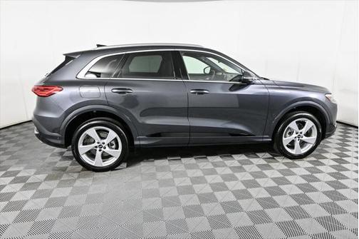 2025 Audi Q5 Premium Plus