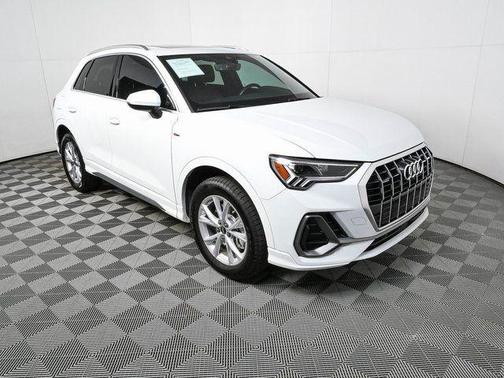 Glacier White Metallic 2024 Audi Q3 45 S line Premium Plus