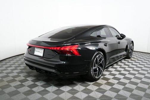 2023 Audi RS e-tron GT quattro