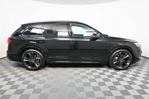 2026 Audi Q7 55 Premium Plus