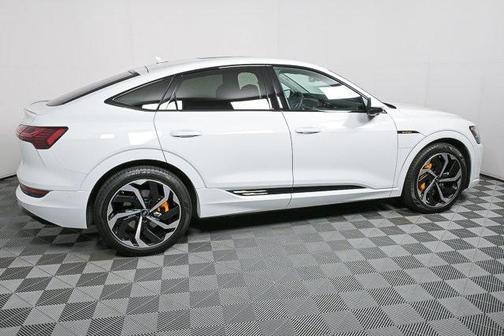 2022 Audi e-tron Sportback S line Premium Plus