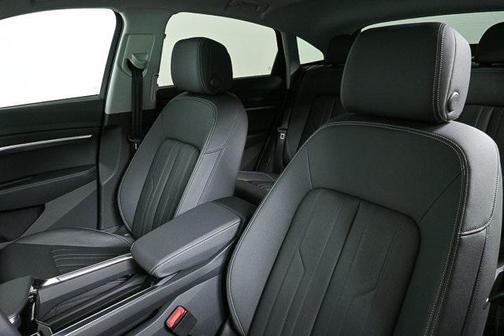 2022 Audi e-tron Sportback S line Premium Plus