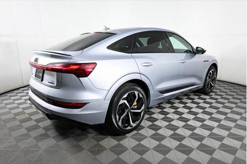 2022 Audi e-tron Sportback S line Premium Plus