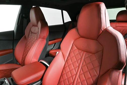 2025 Audi SQ8 4.0T Premium Plus