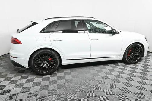 2025 Audi SQ8 4.0T Premium Plus