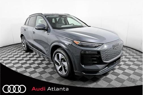 2025 Audi Q6 e-tron Premium Plus quattro