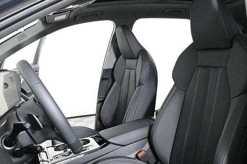 2025 Audi Q6 e-tron Premium Plus quattro