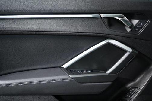 2023 Audi Q3 45 S line Premium Plus