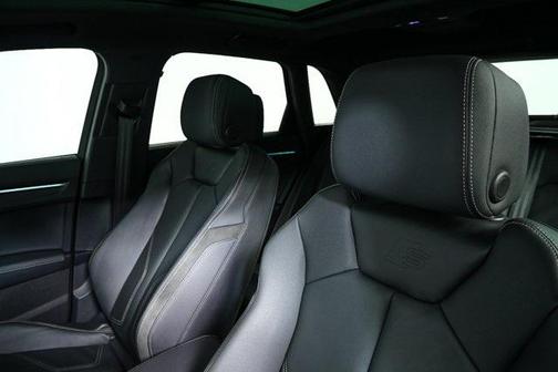 2023 Audi Q3 45 S line Premium Plus