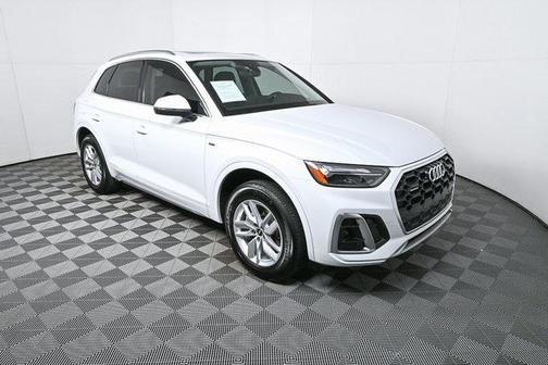 2023 Audi Q5 45 S line Premium
