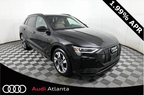 2022 Audi e-tron Premium