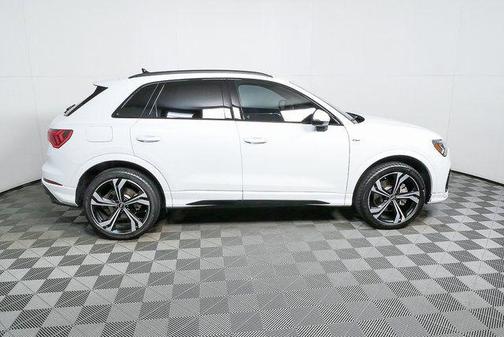 2023 Audi Q3 45 S line Premium Plus