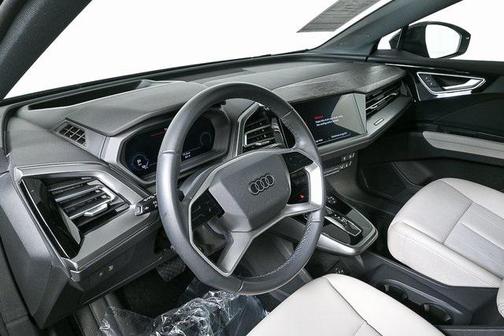 2024 Audi Q4 e-tron Prestige 50 quattro