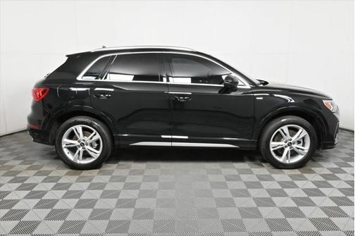2022 Audi Q3 45 S line Premium Plus