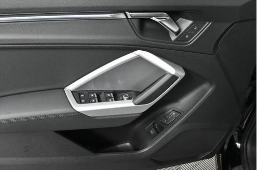 2022 Audi Q3 45 S line Premium Plus