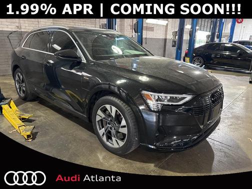 2022 Audi e-tron Premium