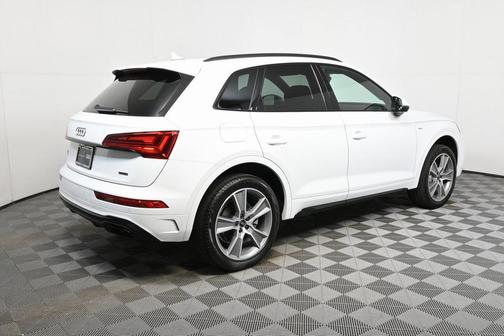 2025 Audi Q5 45 S line Premium