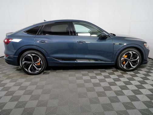Plasma Blue Metallic 2023 Audi e-tron Sportback S line Premium Plus