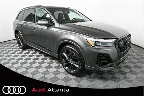 2025 Audi Q7 55 Premium Plus