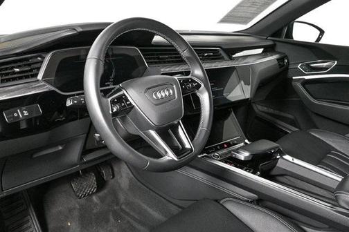 2023 Audi e-tron Premiumwe