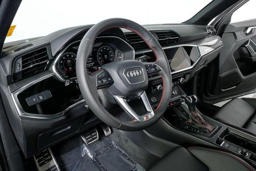 2025 Audi Q3 45 S line Premium Plus