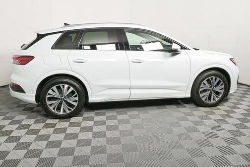 2023 Audi Q4 e-tron Premium 40 RWD