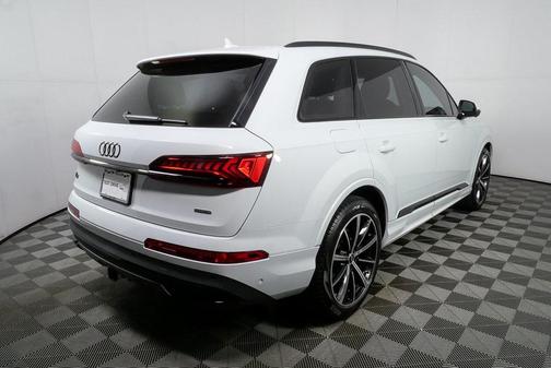 2023 Audi Q7 55 Prestige