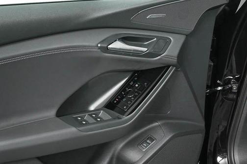 2025 Audi Q6 e-tron Premium Plus quattro