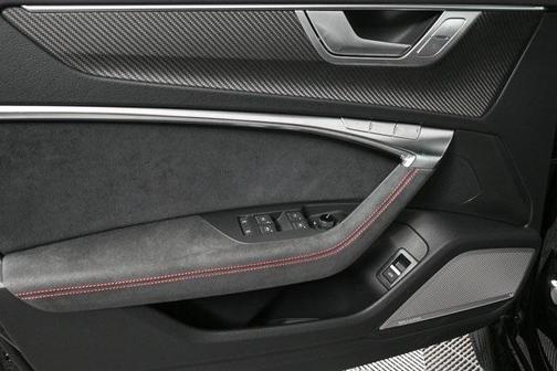 2025 Audi RS 6 Avant 4.0T