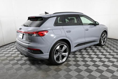 2025 Audi Q4 e-tron Premium Plus 55 quattro